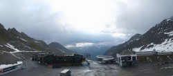 Archiv Foto Webcam Rettenbachgletscher Stadion 05:00