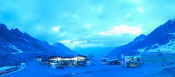Archiv Foto Webcam Rettenbachgletscher Stadion 03:00