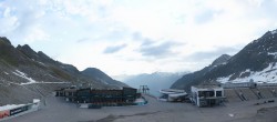 Archiv Foto Webcam Rettenbachgletscher Stadion 05:00