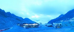 Archiv Foto Webcam Rettenbachgletscher Stadion 03:00