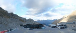 Archiv Foto Webcam Rettenbachgletscher Stadion 17:00