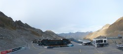 Archiv Foto Webcam Rettenbachgletscher Stadion 17:00
