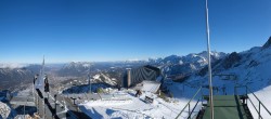 Archiv Foto Webcam Garmisch: Ausblick am Osterfelderkopf 13:00