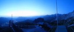 Archiv Foto Webcam Garmisch: Ausblick am Osterfelderkopf 03:00
