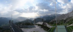 Archiv Foto Webcam Garmisch: Ausblick am Osterfelderkopf 06:00