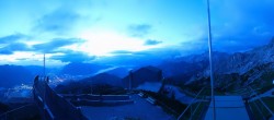 Archiv Foto Webcam Garmisch: Ausblick am Osterfelderkopf 03:00