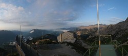 Archiv Foto Webcam Garmisch: Ausblick am Osterfelderkopf 19:00