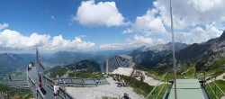 Archiv Foto Webcam Garmisch: Ausblick am Osterfelderkopf 13:00