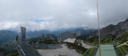 Archiv Foto Webcam Garmisch: Ausblick am Osterfelderkopf 13:00