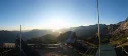 Archiv Foto Webcam Garmisch: Ausblick am Osterfelderkopf 05:00