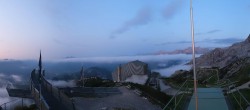 Archiv Foto Webcam Garmisch: Ausblick am Osterfelderkopf 19:00