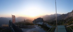 Archiv Foto Webcam Garmisch: Ausblick am Osterfelderkopf 05:00