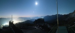 Archiv Foto Webcam Garmisch: Ausblick am Osterfelderkopf 03:00