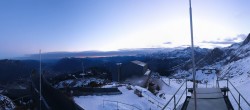 Archiv Foto Webcam Garmisch: Ausblick am Osterfelderkopf 06:00