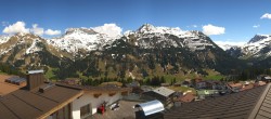 Archiv Foto Webcam Panorama Oberlech - Hotel Goldener Berg 13:00