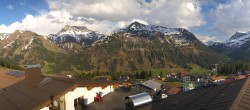 Archiv Foto Webcam Panorama Oberlech - Hotel Goldener Berg 17:00
