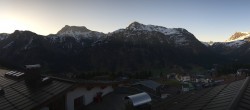 Archiv Foto Webcam Panorama Oberlech - Hotel Goldener Berg 06:00