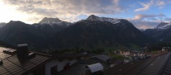 Archiv Foto Webcam Panorama Oberlech - Hotel Goldener Berg 05:00