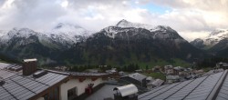 Archiv Foto Webcam Panorama Oberlech - Hotel Goldener Berg 06:00