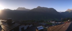 Archiv Foto Webcam Panorama Oberlech - Hotel Goldener Berg 05:00