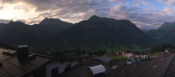 Archiv Foto Webcam Panorama Oberlech - Hotel Goldener Berg 05:00