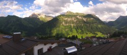 Archiv Foto Webcam Panorama Oberlech - Hotel Goldener Berg 17:00