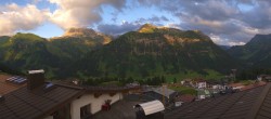 Archiv Foto Webcam Panorama Oberlech - Hotel Goldener Berg 19:00