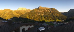 Archiv Foto Webcam Panorama Oberlech - Hotel Goldener Berg 17:00