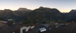 Archiv Foto Webcam Panorama Oberlech - Hotel Goldener Berg 19:00