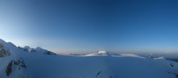 Archiv Foto Webcam Kleinmatterhorn Zermatt 05:00
