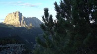 Archiv Foto Webcam Col Raiser - St. Christina 05:00