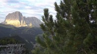 Archiv Foto Webcam Col Raiser - St. Christina 05:00