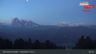 Archiv Foto Webcam Raschötz - St. Ulrich 04:00