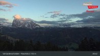 Archived image Webcam Resciesa - Ortisei 02:00