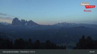 Archiv Foto Webcam Raschötz - St. Ulrich 04:00