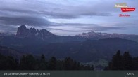 Archiv Foto Webcam Raschötz - St. Ulrich 04:00