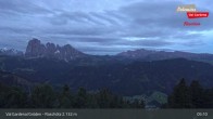 Archived image Webcam Resciesa - Ortisei 04:00