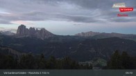 Archiv Foto Webcam Raschötz - St. Ulrich 04:00