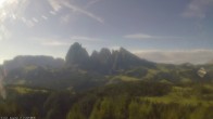 Archiv Foto Webcam Ausblick Seiser Alm 07:00