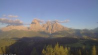 Archiv Foto Webcam Ausblick Seiser Alm 19:00
