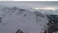 Archived image Webcam Hochalpila Gondola 09:00