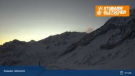 Archiv Foto Webcam Stubaier Gletscher: Eisgrat Bergstation 06:00