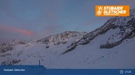 Archiv Foto Webcam Stubaier Gletscher: Eisgrat Bergstation 18:00