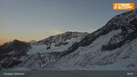 Archiv Foto Webcam Stubaier Gletscher: Eisgrat Bergstation 18:00
