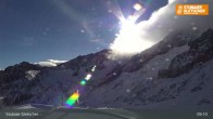 Archiv Foto Webcam Stubaier Gletscher: Eisgrat Bergstation 04:00