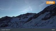 Archiv Foto Webcam Stubaier Gletscher: Eisgrat Bergstation 07:00