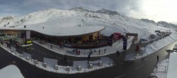 Archiv Foto Webcam Timmelsjoch: Mautstation Top Mountain Crosspoint 11:00