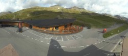 Archiv Foto Webcam Timmelsjoch: Mautstation Top Mountain Crosspoint 17:00