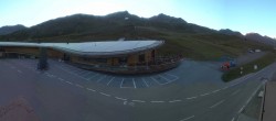 Archiv Foto Webcam Timmelsjoch: Mautstation Top Mountain Crosspoint 06:00