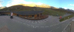 Archiv Foto Webcam Timmelsjoch: Mautstation Top Mountain Crosspoint 17:00